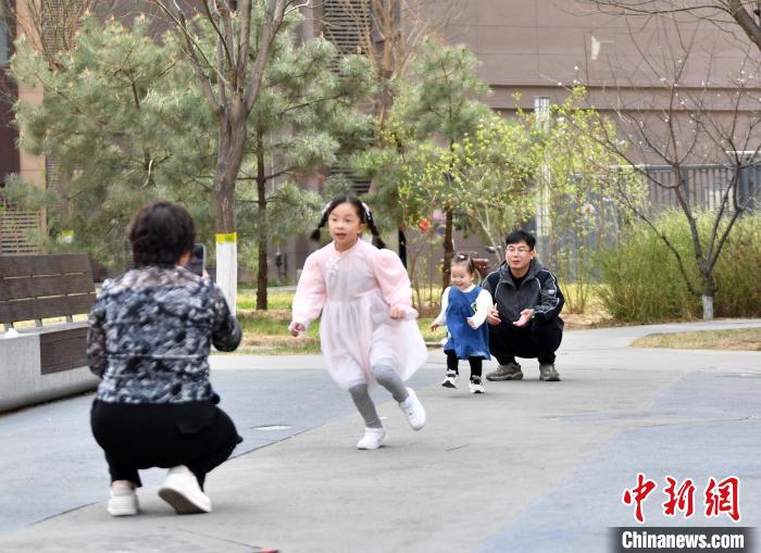 未來都市を夢見て雄安新區(qū)へ移住　河北省