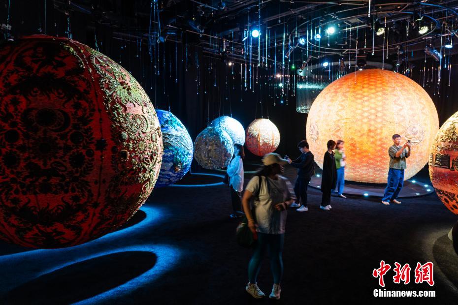 ユニークなパキスタンの織物?刺繍工蕓品を楽しむ　香港特區(qū)