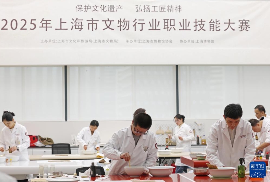 技能大會で腕を競う文化財修復の「醫(yī)者」たち　上海