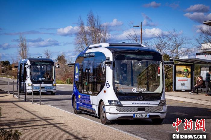 寫真提供?文遠知行