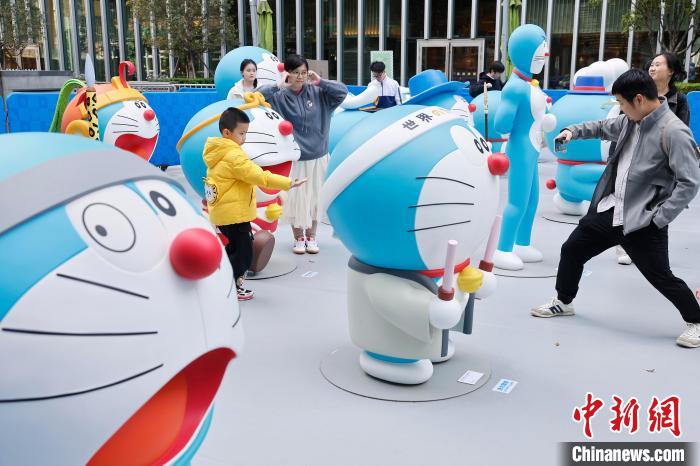 ドラえもんが上海に登場