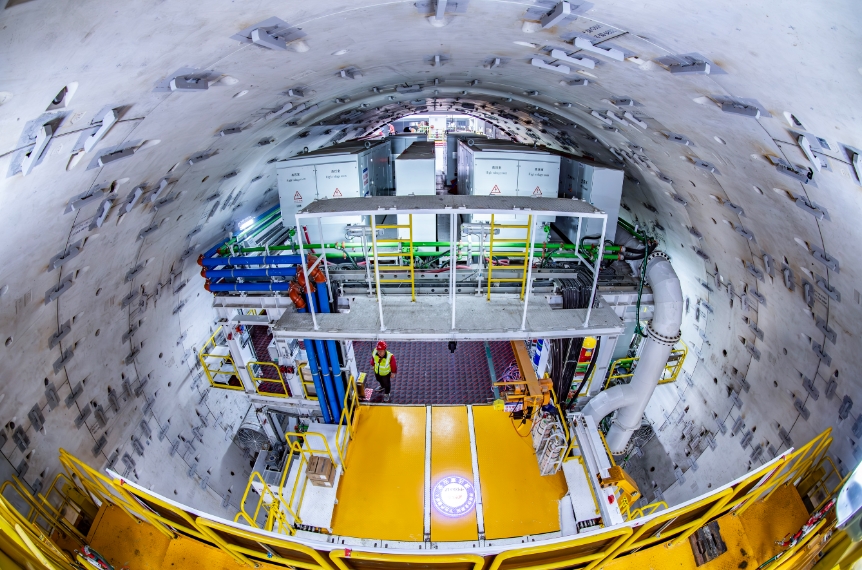 世界最長の水底シールドトンネルの掘削スタート　江蘇省南通