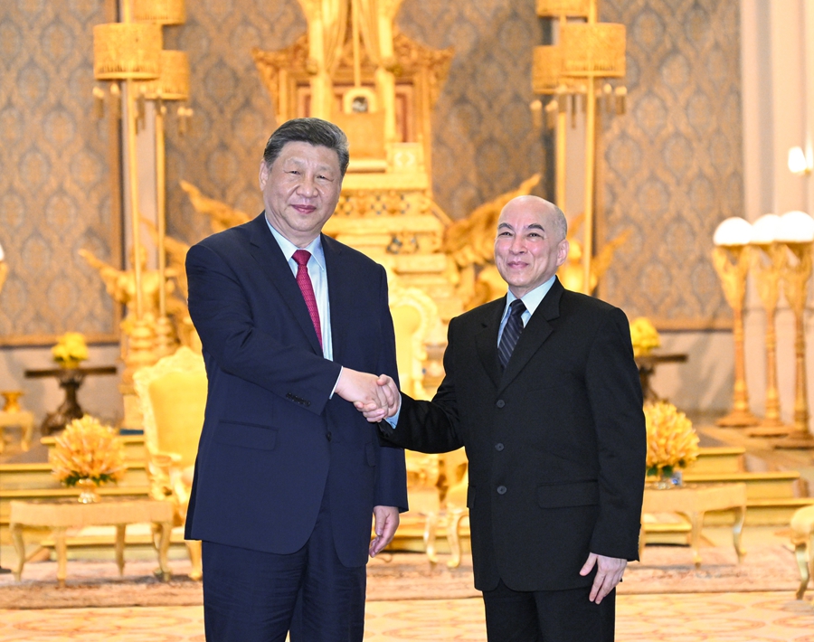 習(xí)近平國家主席がカンボジアのシハモニ國王と會(huì)談