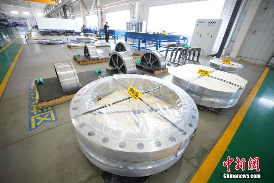 河北の「空気モバイルバッテリー」基幹部品生産ラインを訪ねて