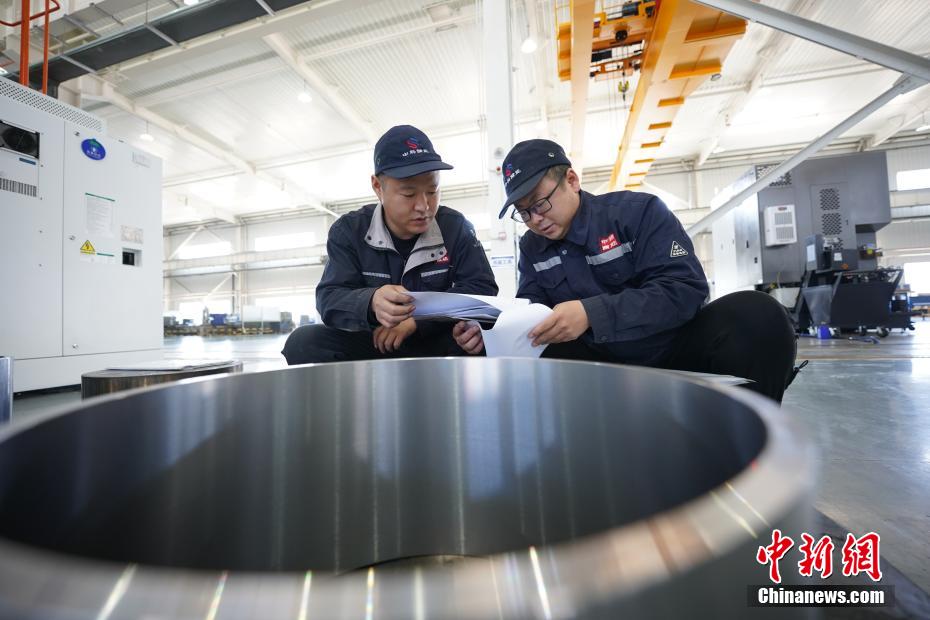 河北の「空気モバイルバッテリー」基幹部品生産ラインを訪ねて