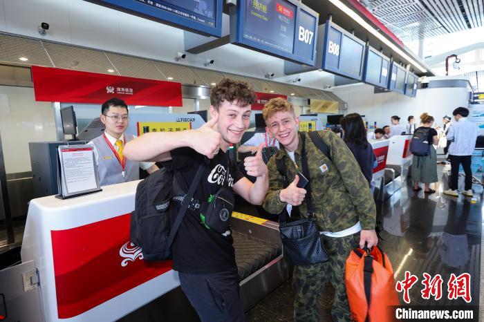 海南省海口-英ロンドン定期旅客便が就航