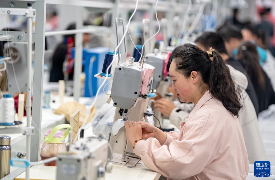 各種措置で「自宅近くで就職」を促進(jìn)　雲(yún)南省鎮(zhèn)雄県