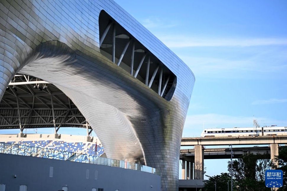 「第15回全國(guó)運(yùn)動(dòng)會(huì)」控え、徳勝體育センターが竣工　広東省佛山