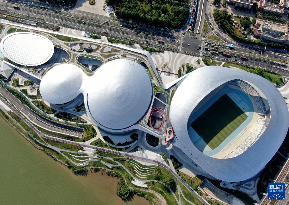 「第15回全國運動會」控え、徳勝體育センターが竣工　広東省佛山