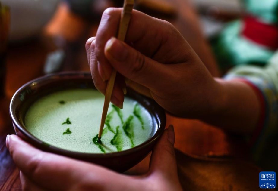 山奧にある世界の抹茶「ギガファクトリー」　貴州省