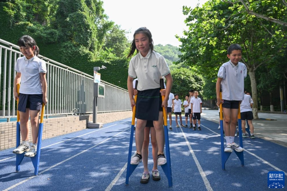 様々な活動(dòng)プランで休み時(shí)間をよりアクティブに！　重慶市