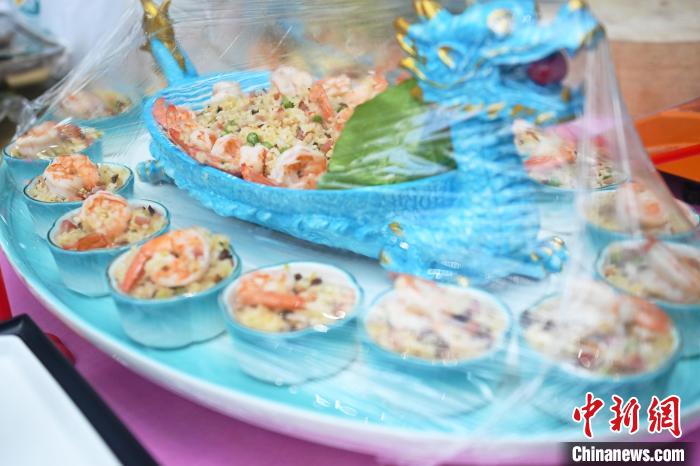 端午節(jié)控え、中醫(yī)薬を用いたグルメや匂い袋が人気に　甘粛省蘭州