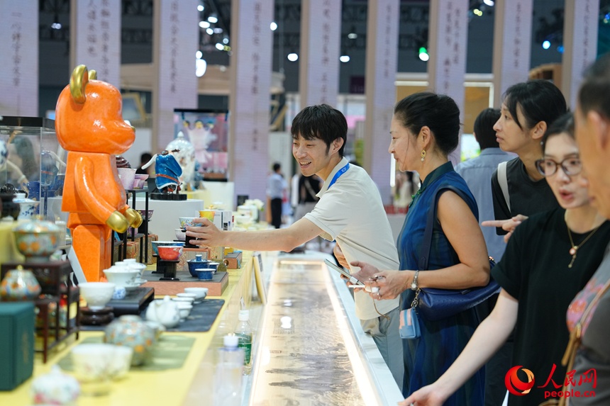 第21回中國國際文化産業(yè)博覧交易會が開催　中國テイストあふれる「お寶」が目玉に