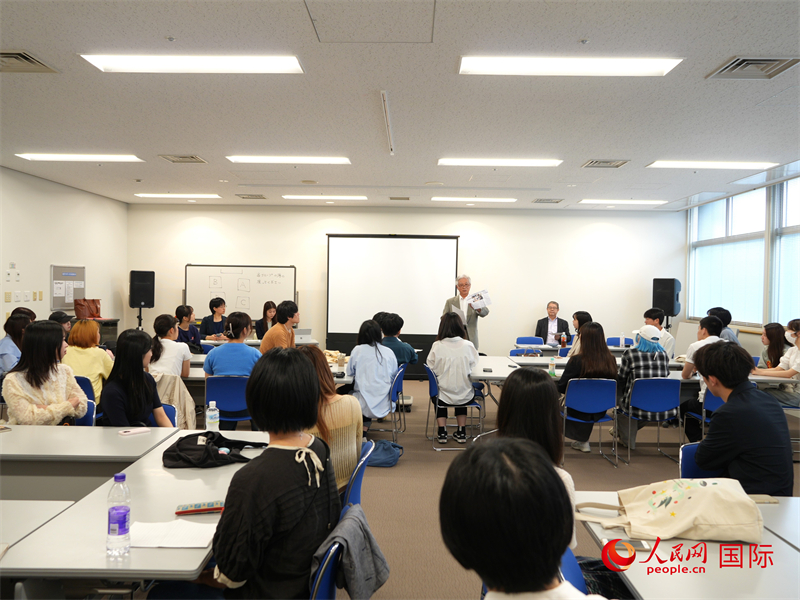 事後報(bào)告會の様子（撮影?許可）。