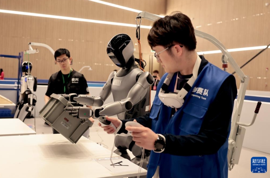 國際人型ロボットスキルコンテストが上海で開催