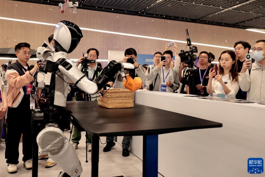 國(guó)際人型ロボットスキルコンテストが上海で開催