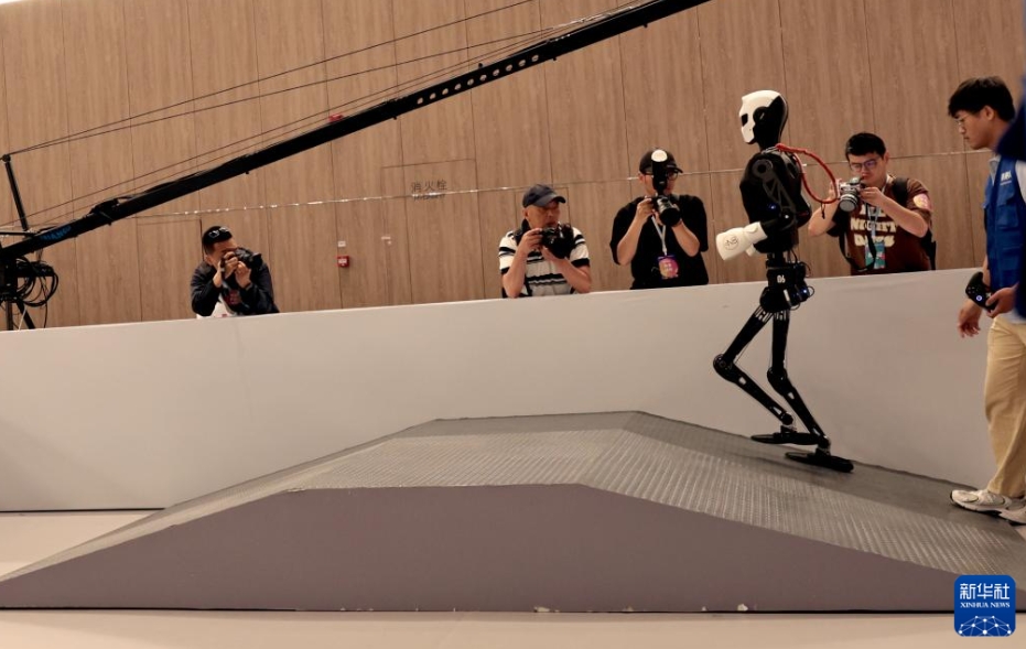 國(guó)際人型ロボットスキルコンテストが上海で開催