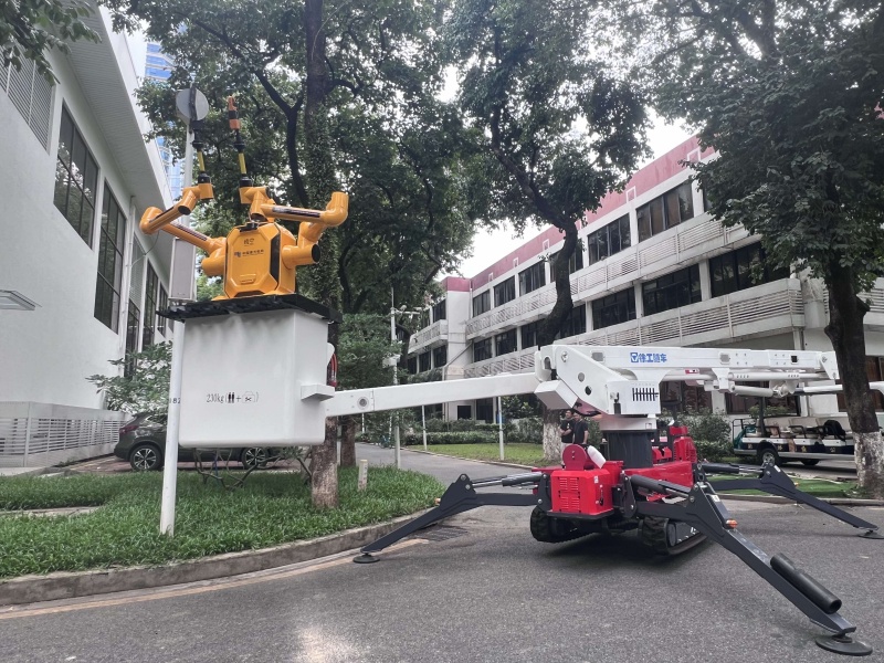 活線作業(yè)ロボット「悟空」。撮影?蔡睿智