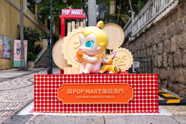 瘋堂斜巷に設(shè)置されているBaby Mollyのインスタレーション（寫真提供?澳門特區(qū)政府旅游局）。