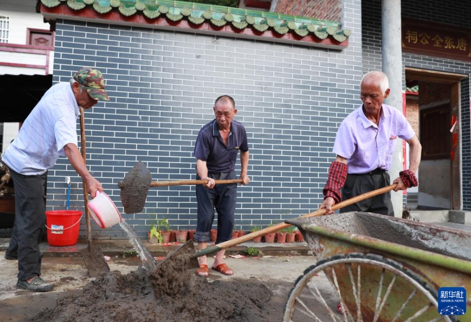 山奧にある「高齢者食堂」　広東省広州