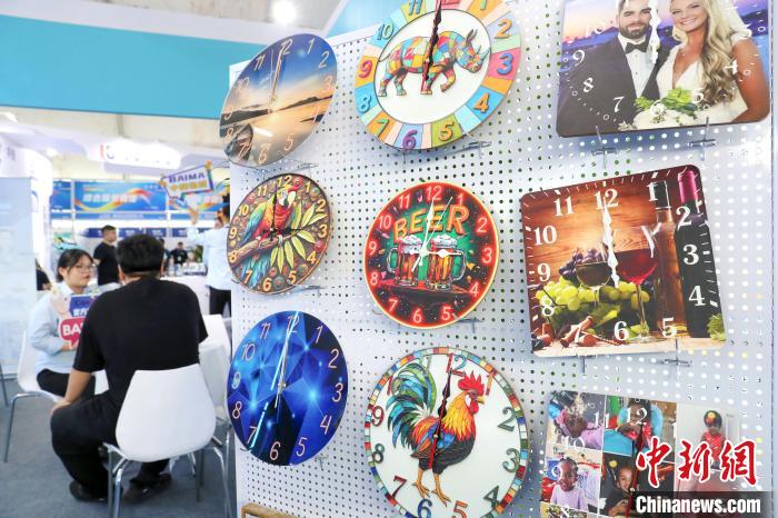 企業(yè)500社が商品1萬點(diǎn)でビジネスチャンスを探る　山東省青島