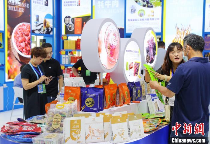 企業(yè)500社が商品1萬點(diǎn)でビジネスチャンスを探る　山東省青島