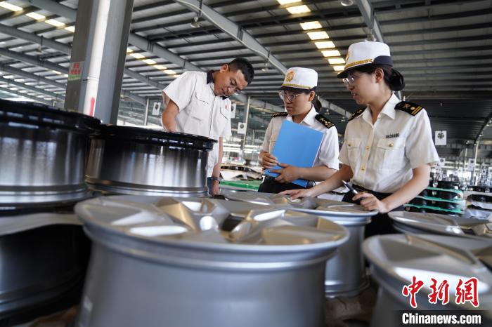 秦皇島総合保稅區(qū)を訪ねて　河北省