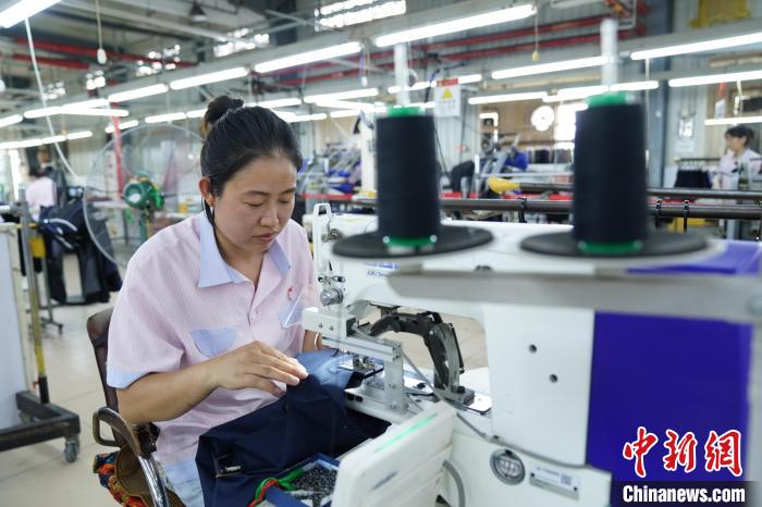 秦皇島総合保稅區(qū)を訪ねて　河北省