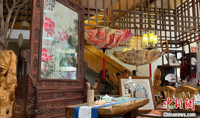 「中國年畫の里」を訪ねて　四川省綿竹市