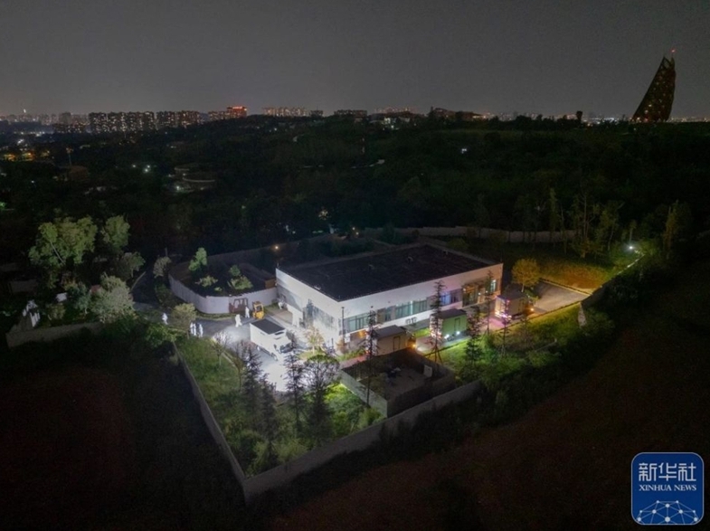 アドベンチャーワールドのパンダ4頭が中國(guó)に無事到著