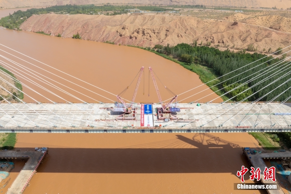 寧夏區(qū)間で最も高さのある大橋の閉合が完了