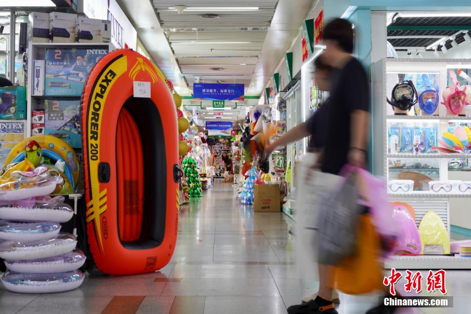 「クール?エコノミー」関連商品の人気が継続中　浙江省義烏