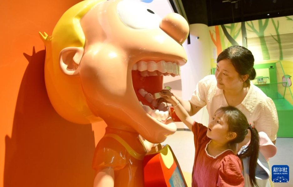 夏休み、各種活動(dòng)を楽しむ子どもたち