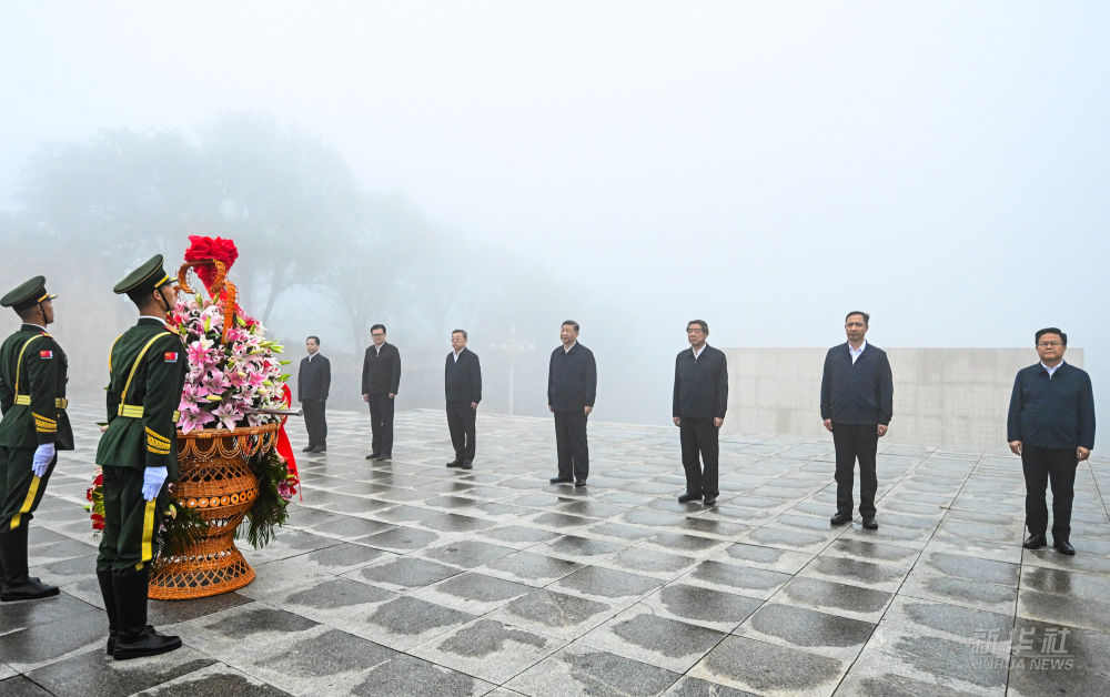 習近平総書記が山西省陽泉市で抗日戦爭烈士に獻花、百団大戦記念館を見學