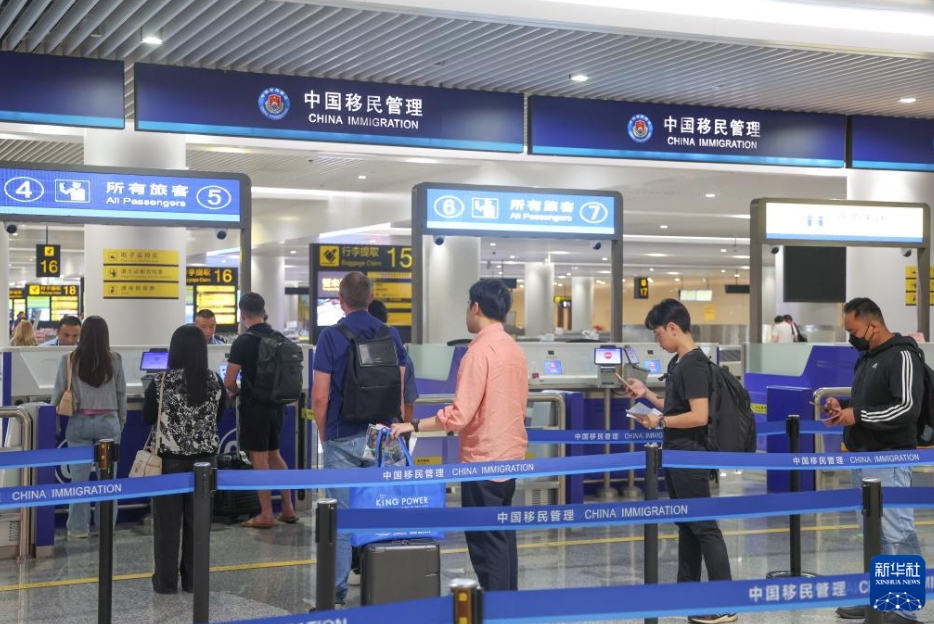 続く「中國旅行」ブーム　重慶の2025年上半期外國人出入國者數(shù)が過去最高をマーク