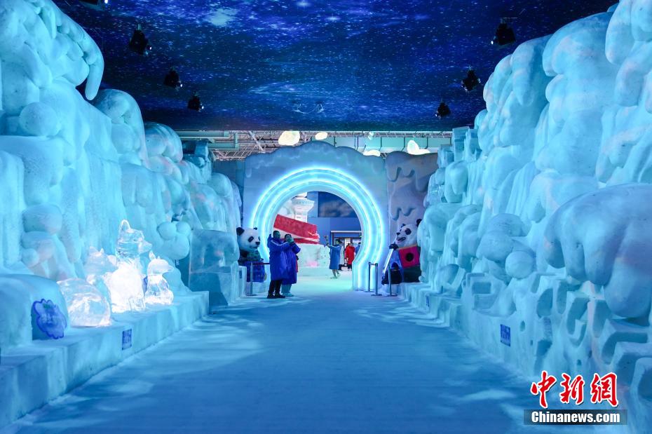 真夏に氷や雪を楽しめる哈爾浜太陽(yáng)島氷雪蕓術(shù)館がオープン　黒竜江省