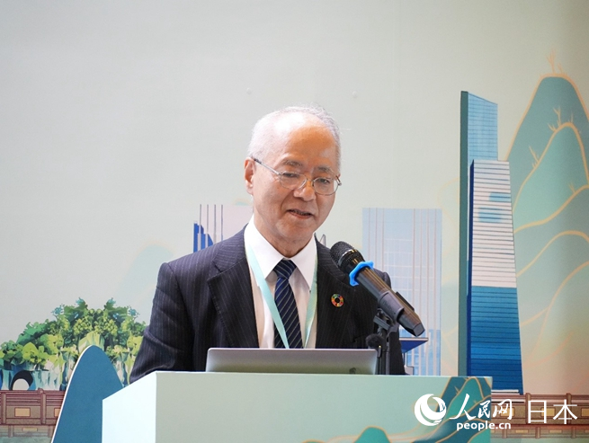 挨拶を行う日中協(xié)會の瀬野清水理事長。（撮影?許可）