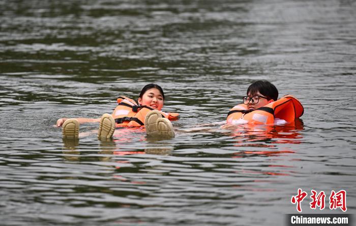 「初心者向けアクティビテ?！工Q光客に大人気　浙江省湖州