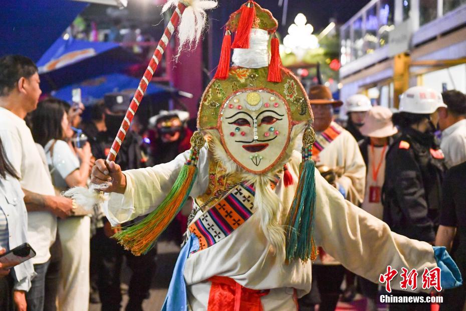 ナイトタイムエコノミーの新ランドマーク「拉薩不夜城」がオープン　西蔵