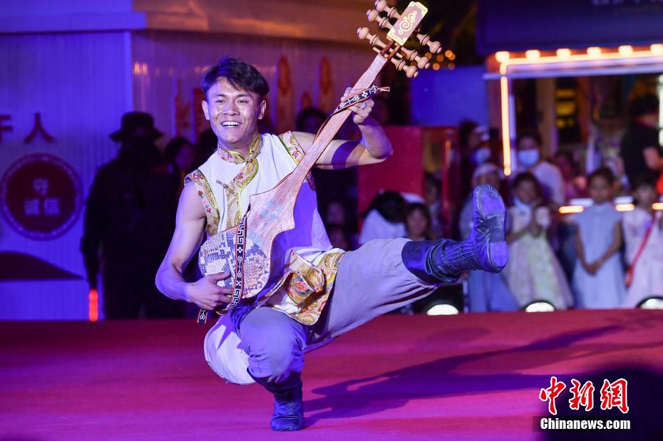 ナイトタイムエコノミーの新ランドマーク「拉薩不夜城」がオープン　西蔵