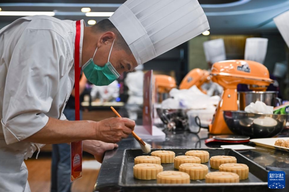 上海で「月餅技能コンテスト」開催