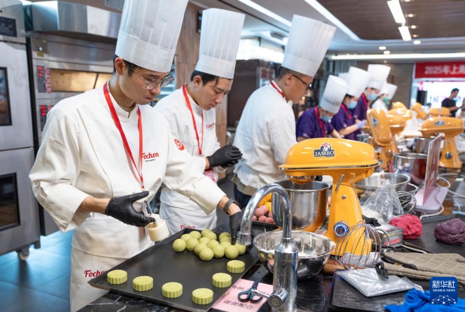 上海で「月餅技能コンテスト」開(kāi)催