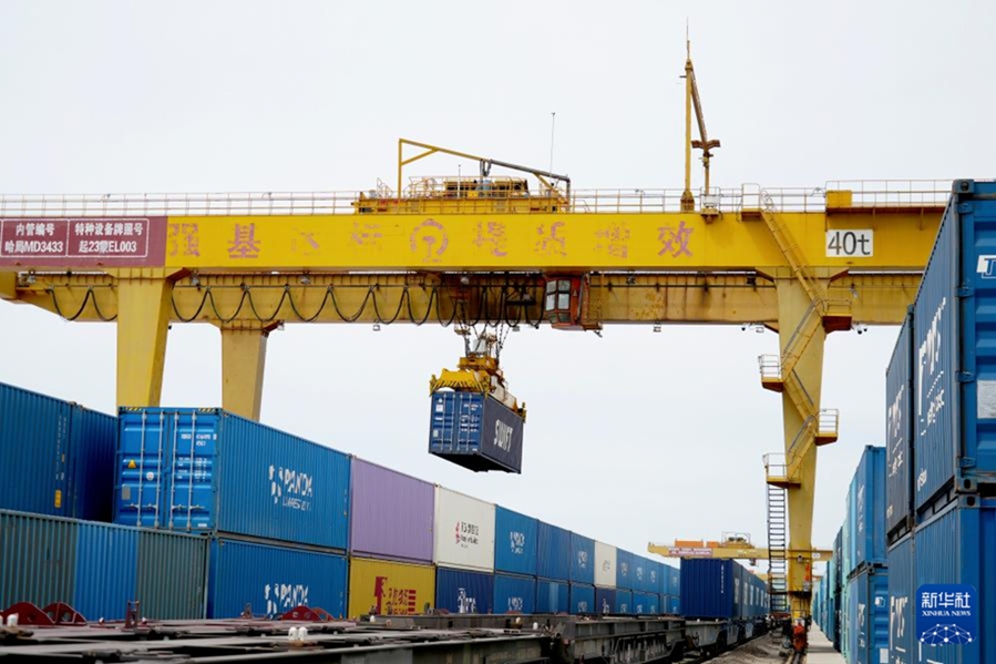 「中歐班列」東ルート、上半期の出入國列車が2500本に迫る