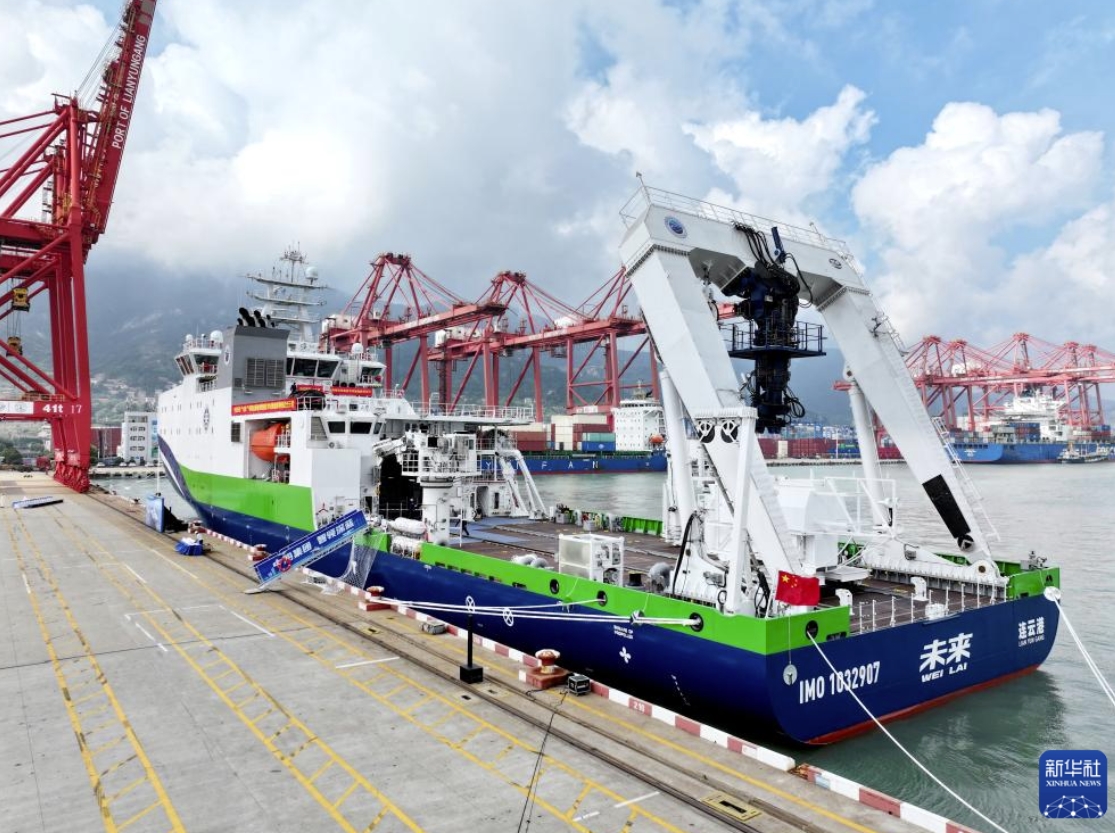 中國(guó)初の深海遠(yuǎn)洋グリーン?スマート技術(shù)試験船「未來(lái)號(hào)」が連雲(yún)港に到著　江蘇省