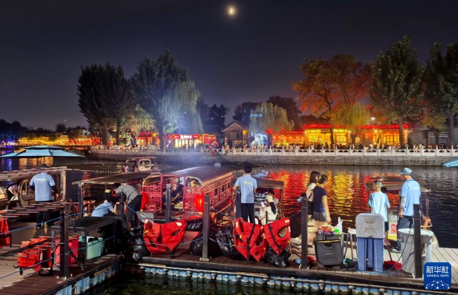 北京の街を明るく照らす「ナイトタイムエコノミー」