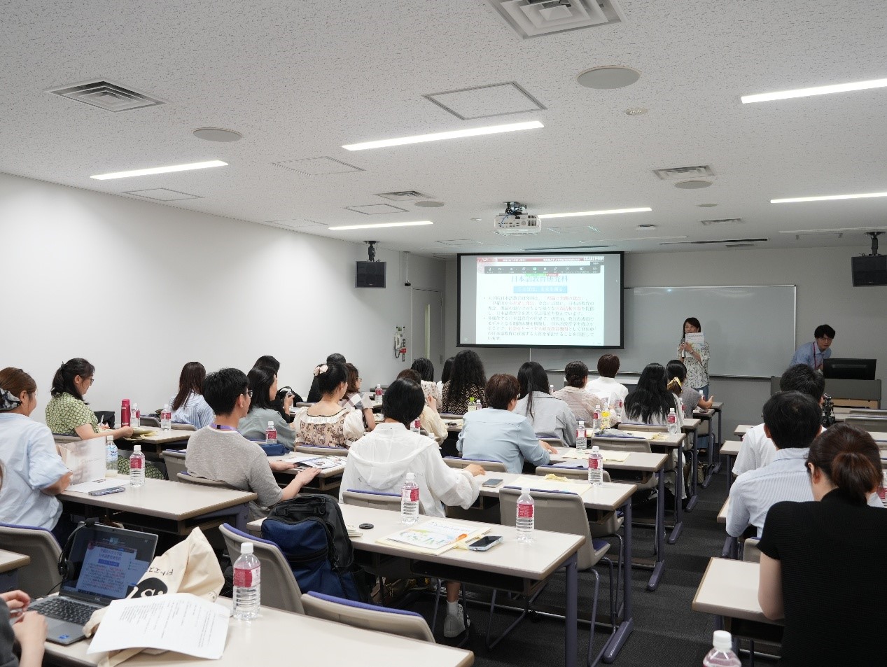 會場の様子（撮影?許可）
