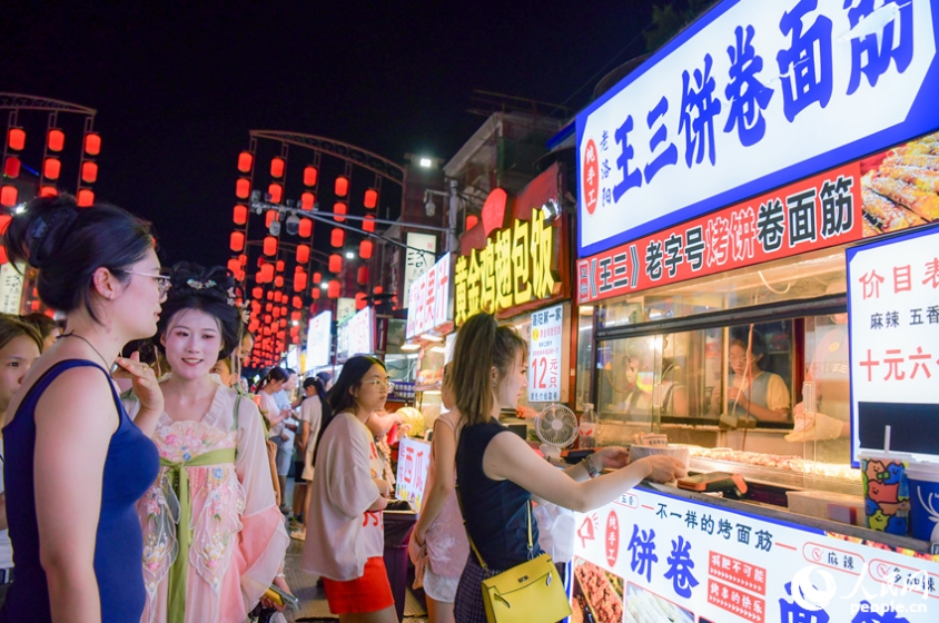 新たな活力あふれる河南省洛陽市の歴史ある洛邑古城