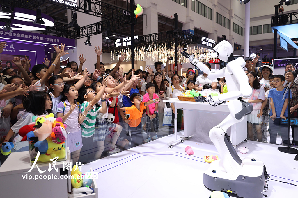 世界ロボット大會(huì)が盛況のうちに閉幕　北京