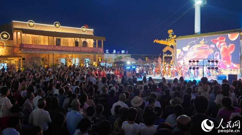 舊市街地に新しい息を吹き込み、観光客を魅了する新疆?庫車