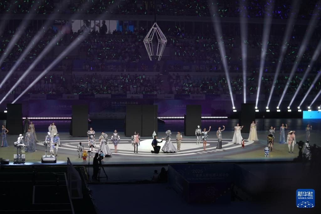 8月14日に撮影された開幕式の様子。撮影?謝晗